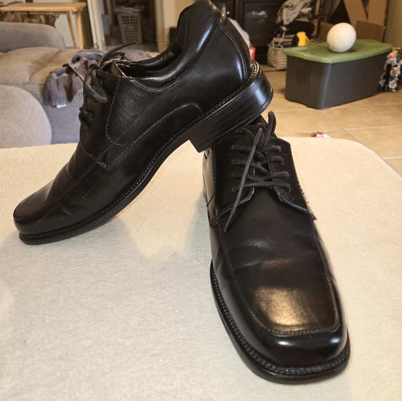 Robert David Men’s size 8.5M “Allen” leather laceup casual shoes. EUC - Picture 5 of 16